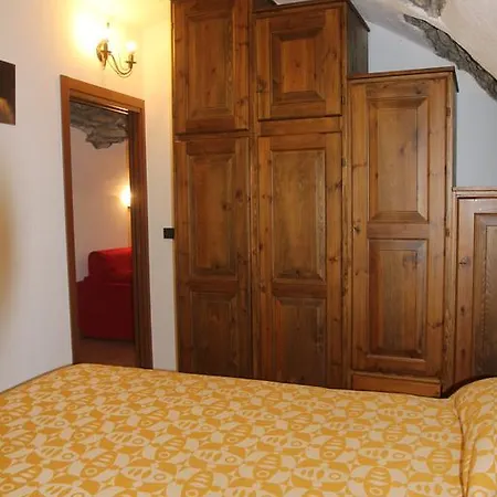 Maison Cassius